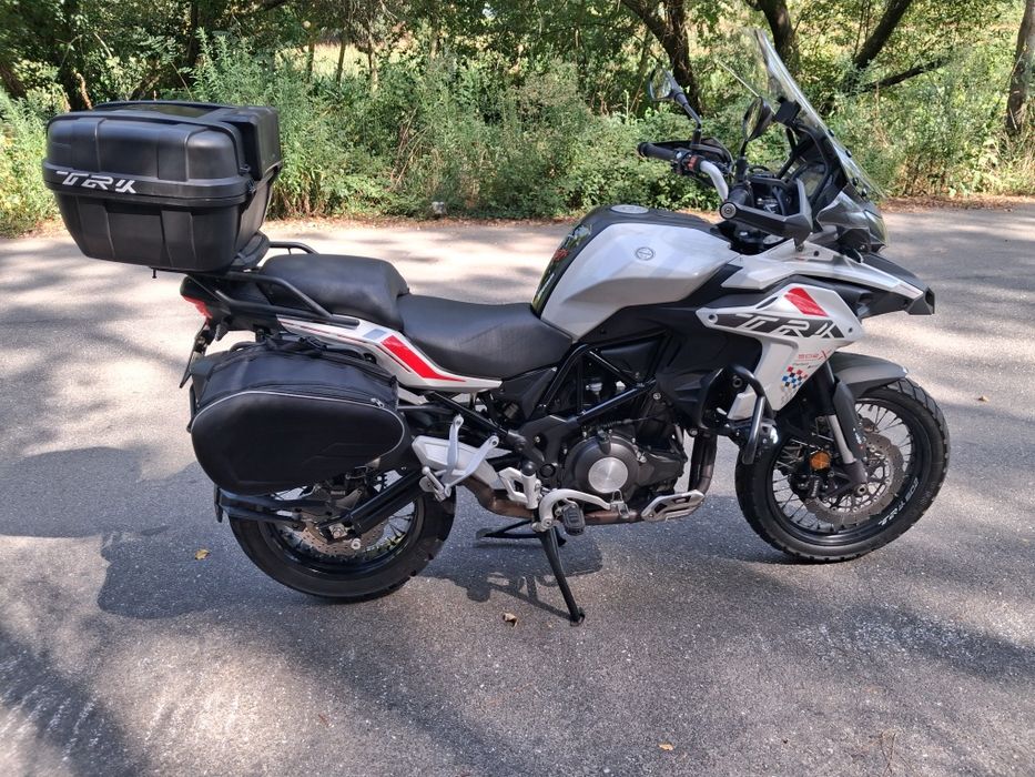 Benelli trk 502x  ano 2019