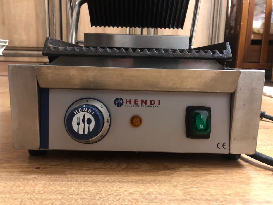 Сэндвичница Hendi