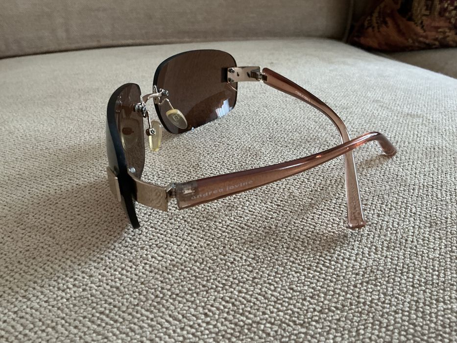 Oculos de sol italianos ANDREA JOVINE como novos