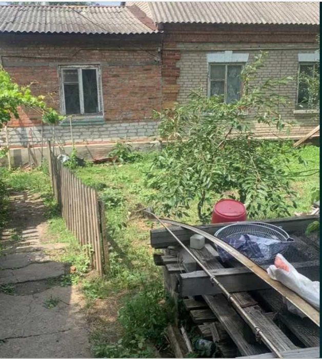 Продам часть дома на Гагарина. Газовое отопление . Хорошая цена TB