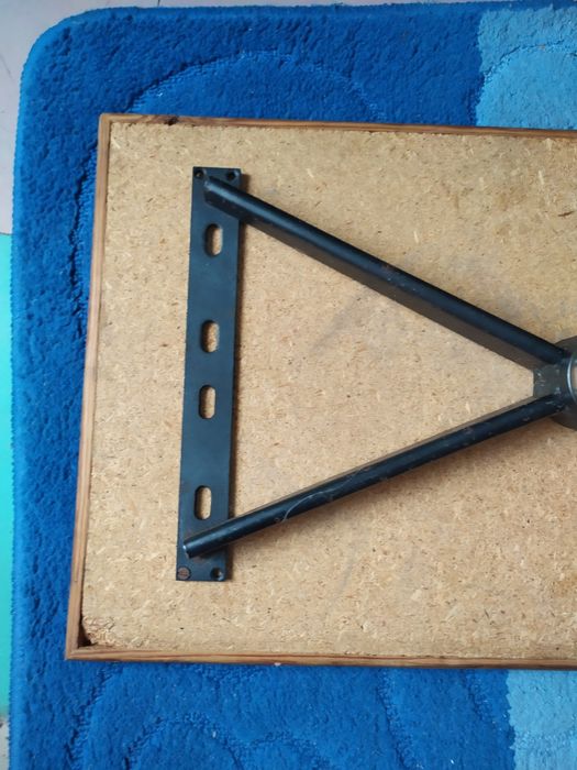 Продам журнальный столик