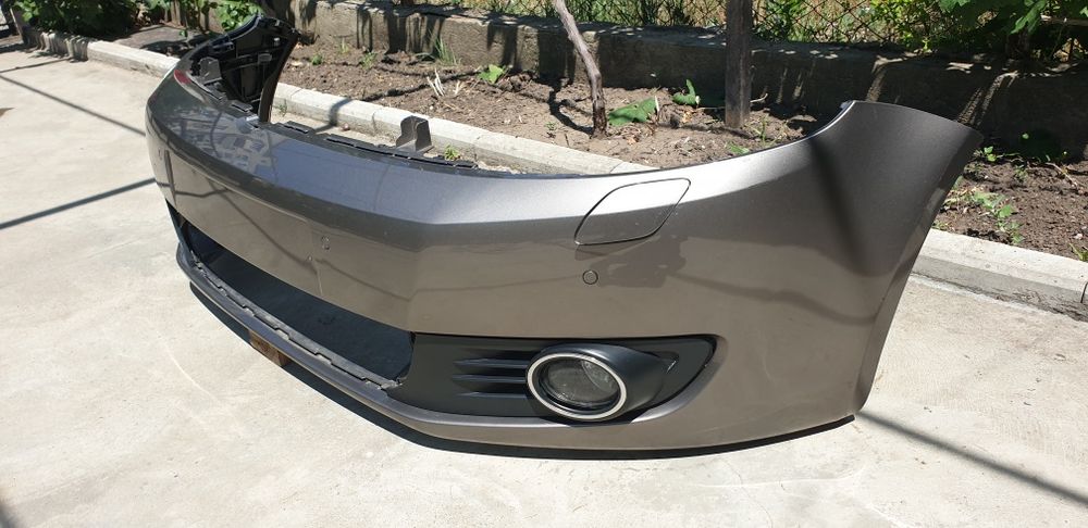 Бампер передний VW Golf Plus 2009-13 г.в