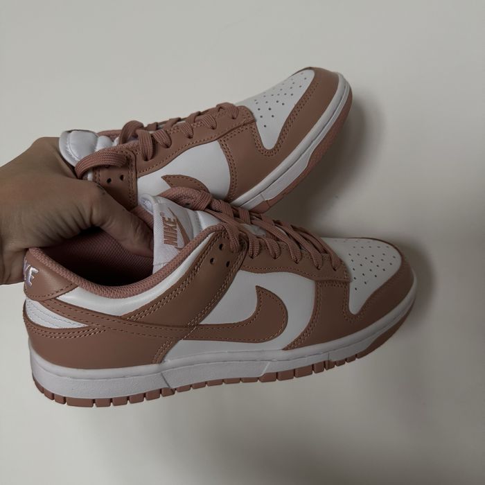 Оригінал! Кросівки Nike dunk low us8.5 39