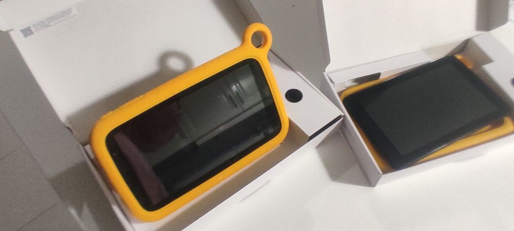 Dois tablets Alcatel 1T