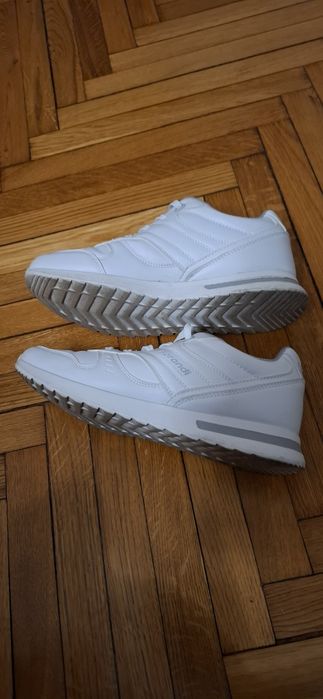Buty męskie białe