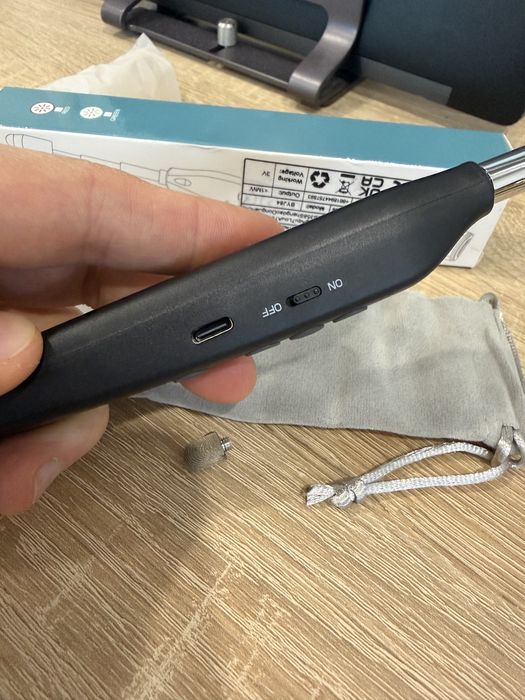 Клікер презентер Ubyone BYJ84 на акумуляторі