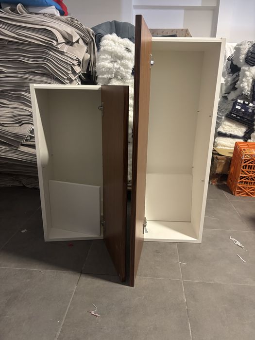 Conjunto de Sala - Mesa + 2 Armários