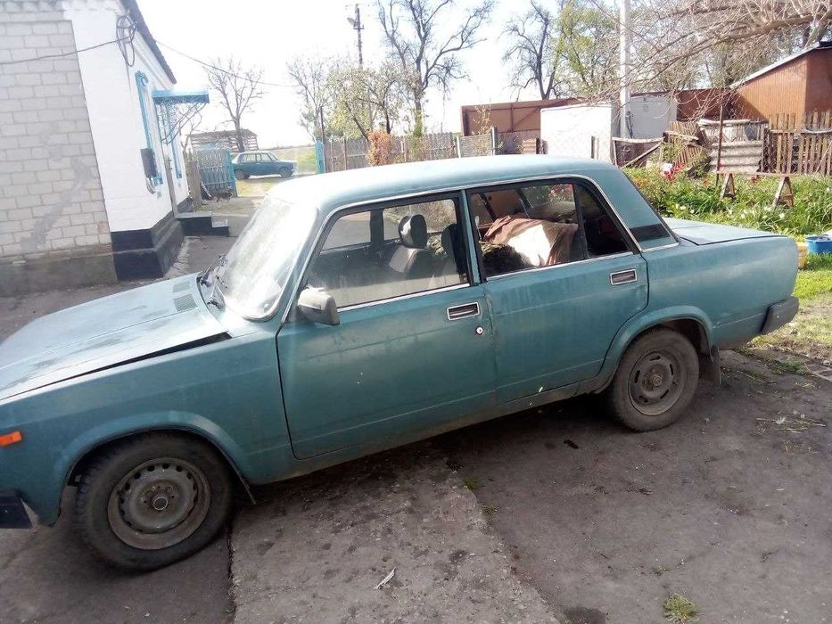 Продам ваз 21053