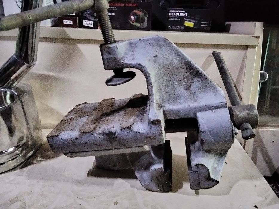 Тиски СССР новые