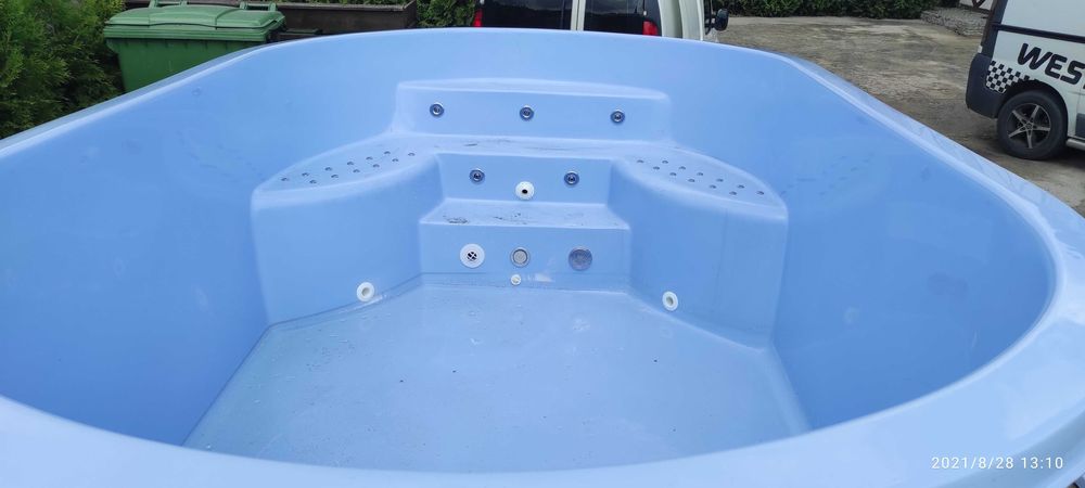 Basen Ogrodowy Jacuzzi Ogrodowe Bania Wanna Oczko Wodne Niecka Balia