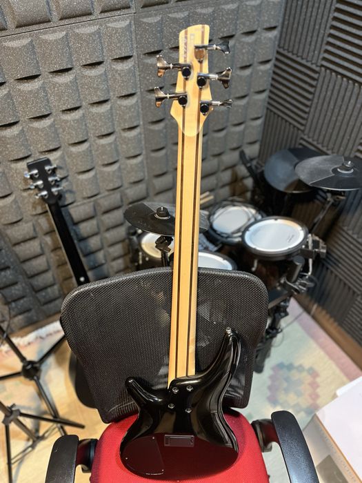 Baixo Ibanez Sr30564739896451073122