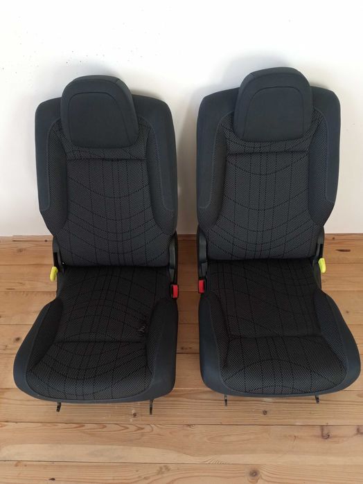 Fotele III rząd Peugeot partner tepee 08-12