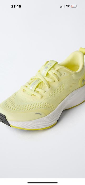 Кросівки фірми Zara розмір 34