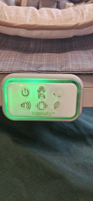 Музикальний шезлонг-гойдалка Ingenuity