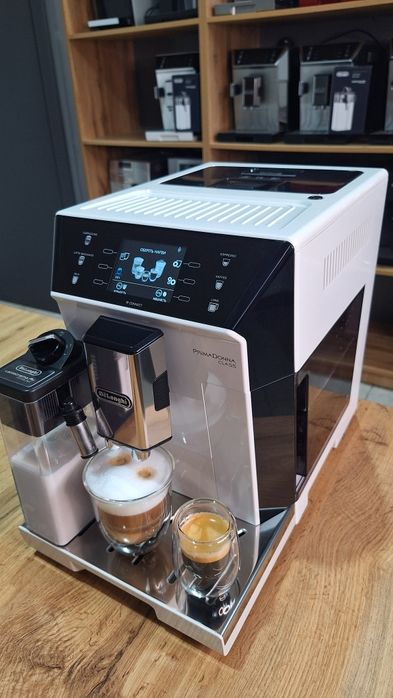 Кавомашина Delonghi PrimaDonna Class