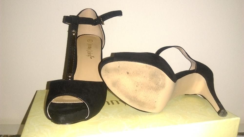 Czarne sandały szpilki CCC rozm. 37