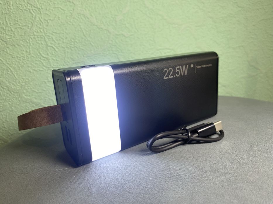 Павербанк 30000 mAh 22.5W / Повербанк з LED лампою та дисплеєм