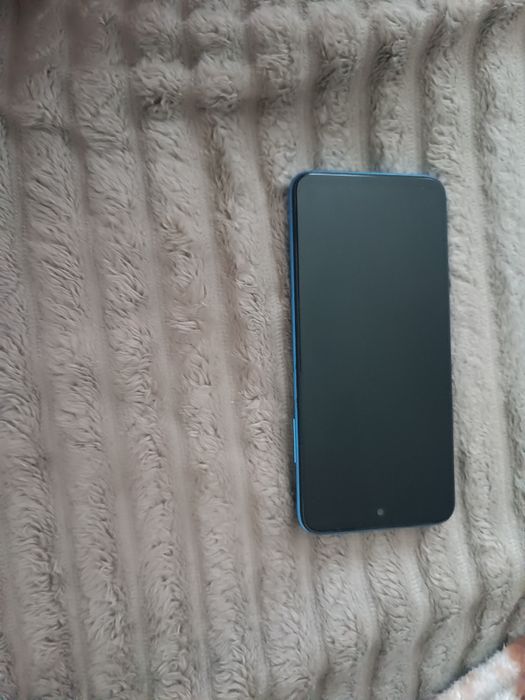 Телефон Redmi 10