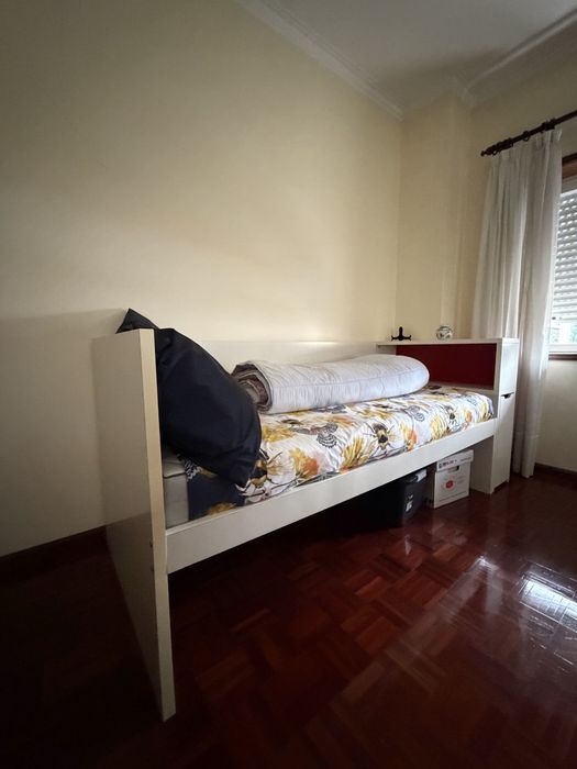 Cama IKEA – 150€