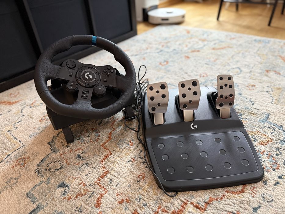 Kierownica LOGITECH G923 PC/Playstation