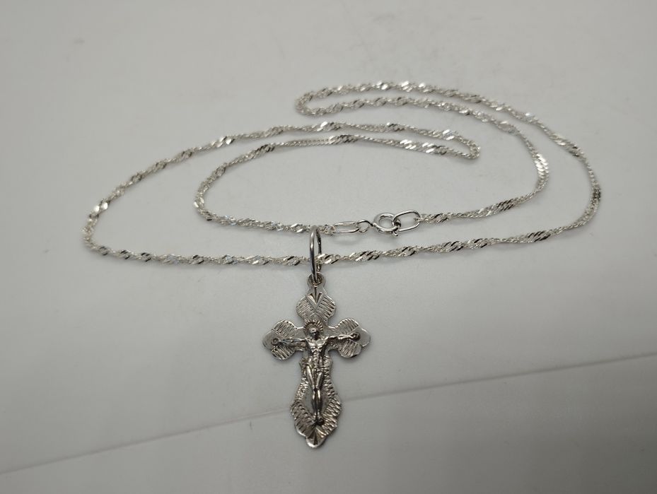 Серебряная цепочка с крестиком 3.21 грамма 45 см