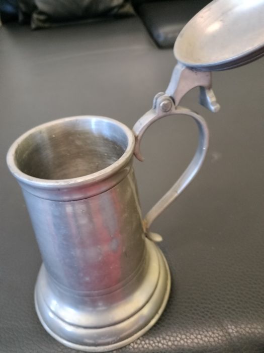 Caneca e guarda jóias