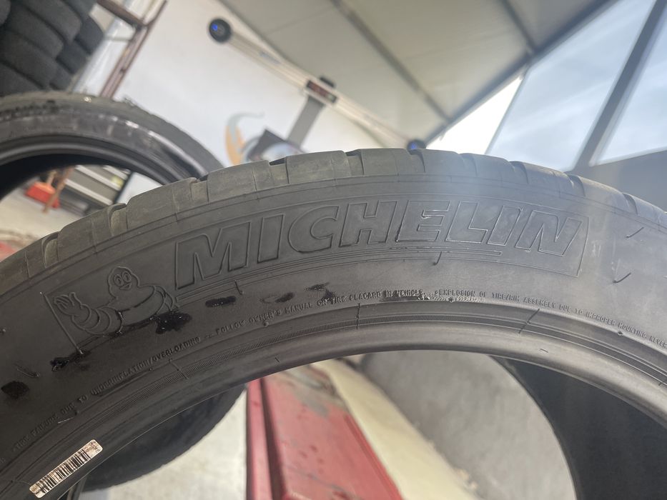 Pneus 295-40r20 Michelin como novos