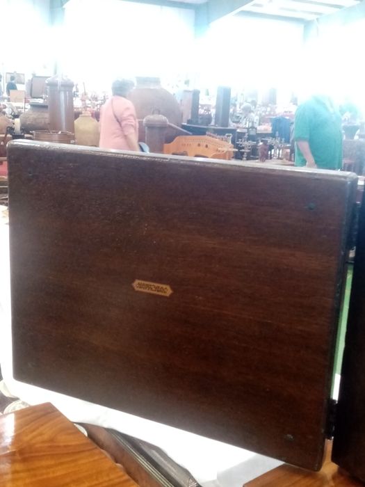 Radio antigo portátil