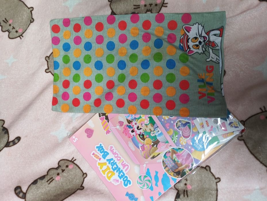 Komin i pudełko do sklejania stan bdb