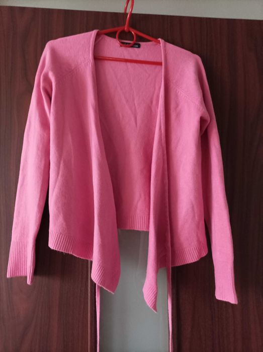 Sweter różowy rozm S