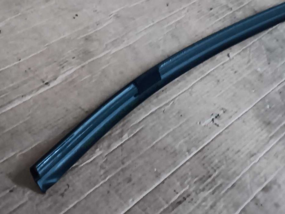 Moldura superior vidro traseiro Volvo S80