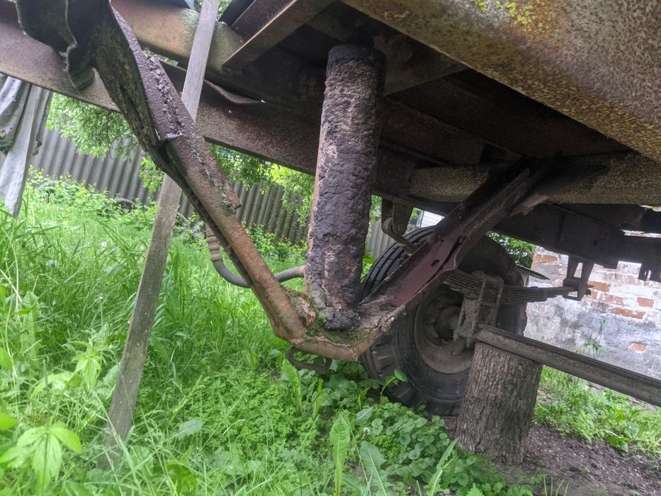 Причіп 2птс4 тракторний