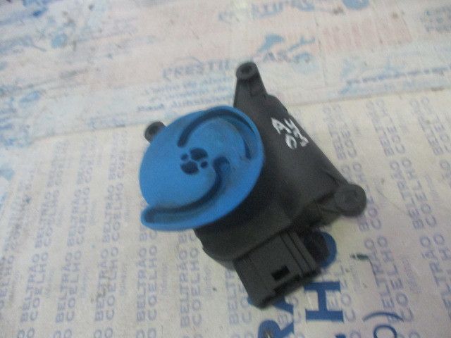 Motor da comporta da sofagem AUDI A4 Cabriolet (8HE, B7)