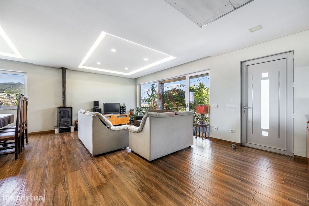 Moradia Térrea T3+1 Em Vizela