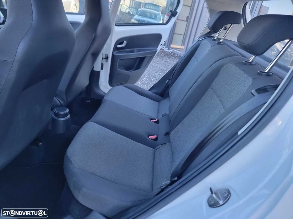 VW UP! ano 2015 Nacional