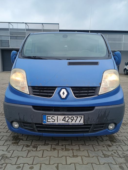 Renault Trafic L2H1 2,0dci 9-cio osobowy