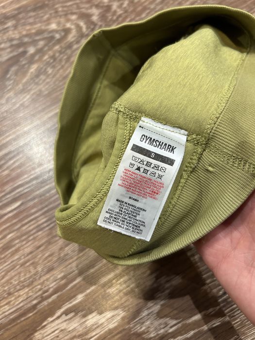 Топ gymshark ADAPT CAMO