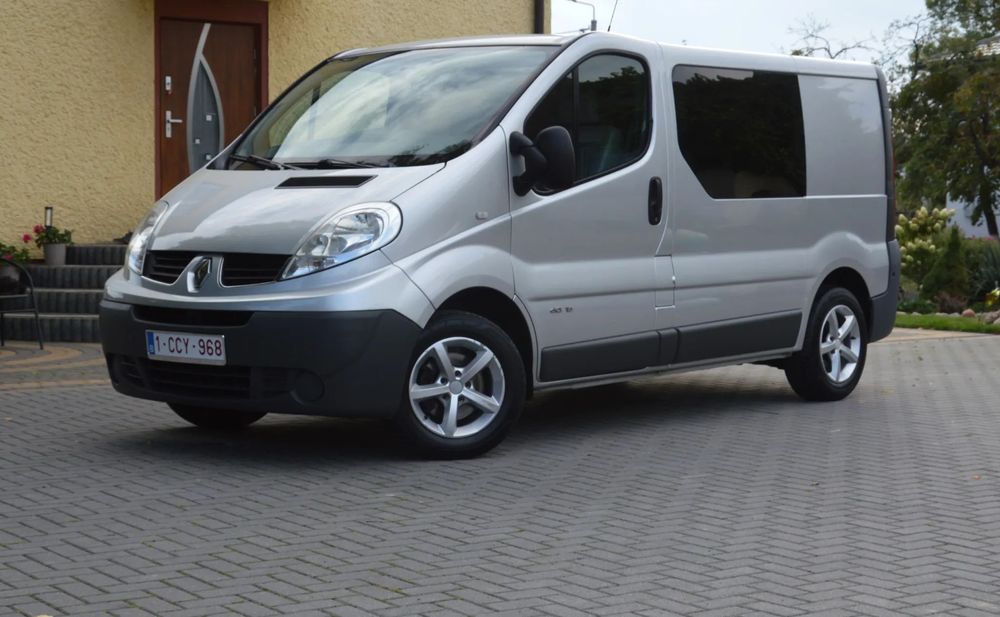 Renault Trafic _1Wł_Hak_Alu-Felgi_Pełna Dokumenracja_POLECAM!!