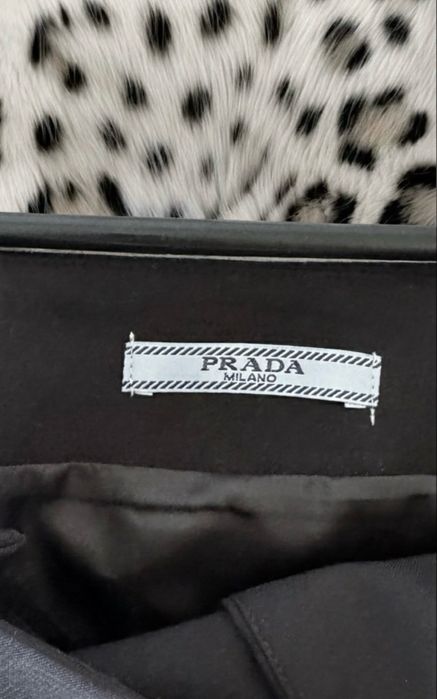 Міні спідниця Prada XS/S