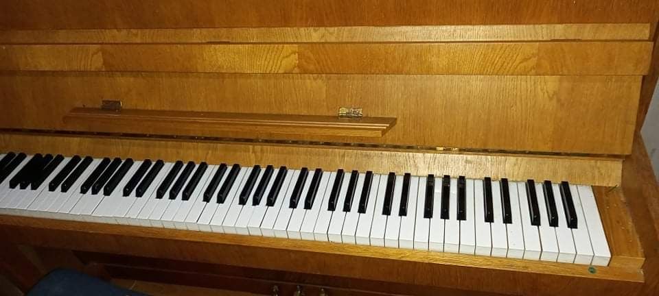 Sprzedam Pianino Calisia