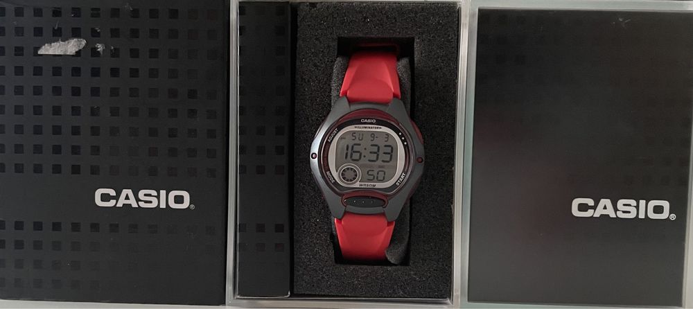 Relógio CASIO LW 200 vermelho