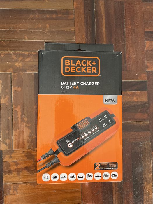 Carregador de bateria automovel Black&Decker