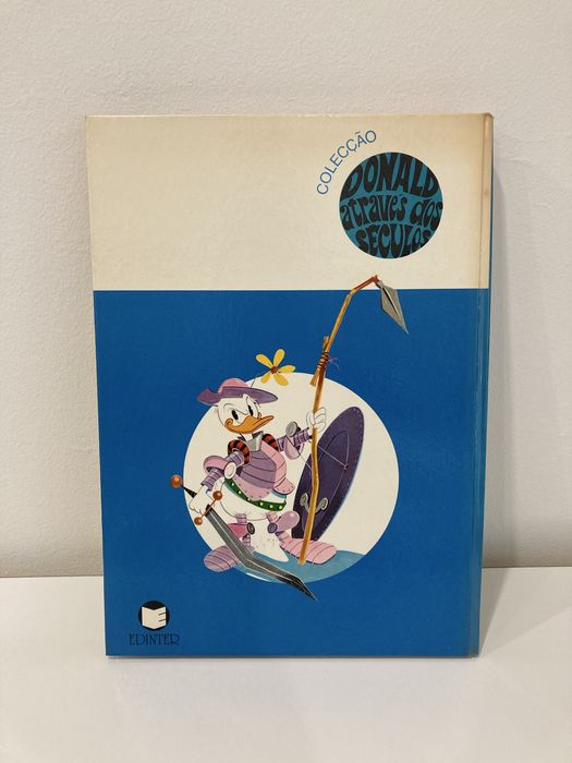 Livro Donald e Dom Quixote, de Walt Disney