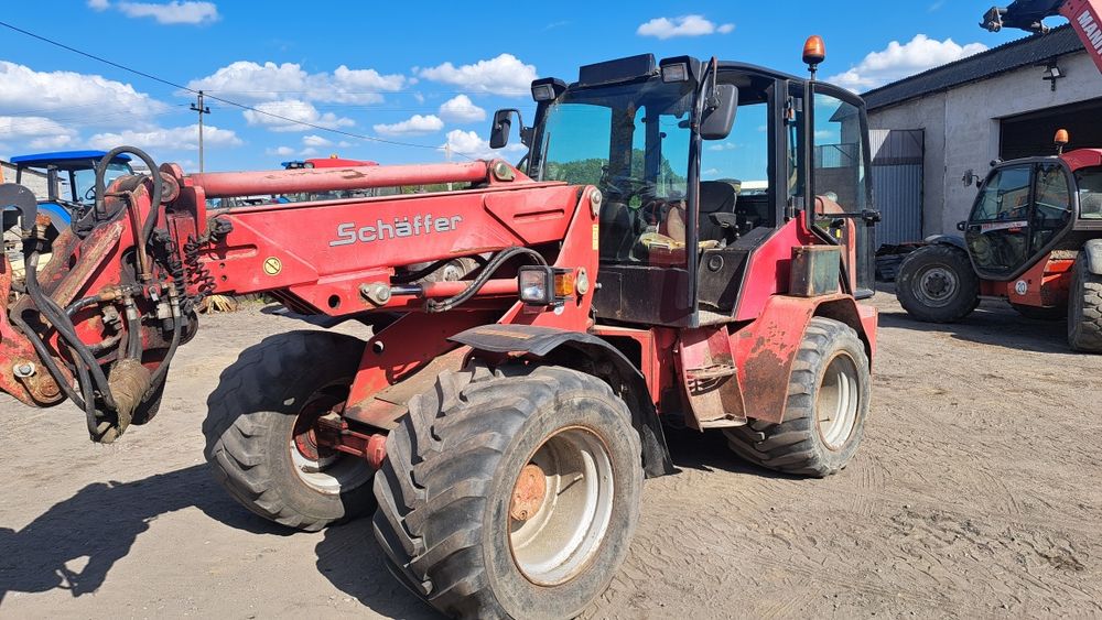 Ładowarka teleskopowo przegubowa Schaffer 930T