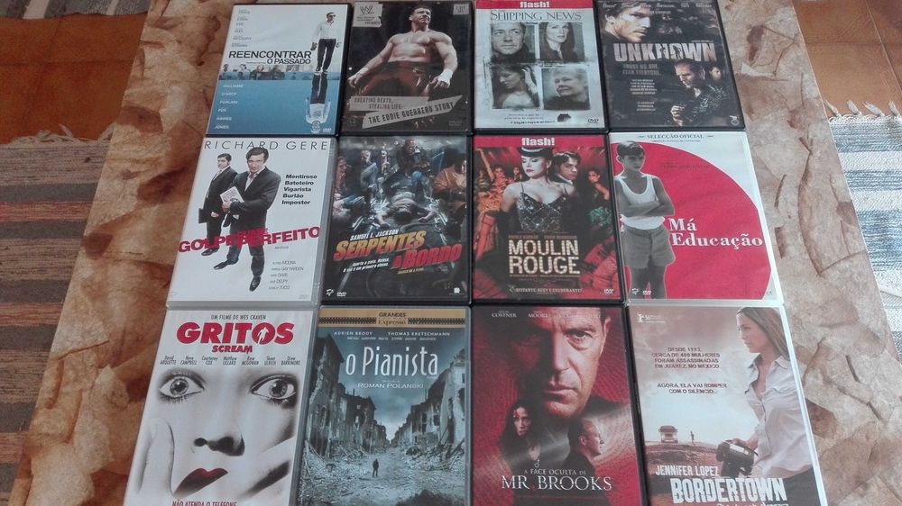 DVDs originais, vendo ou troco.