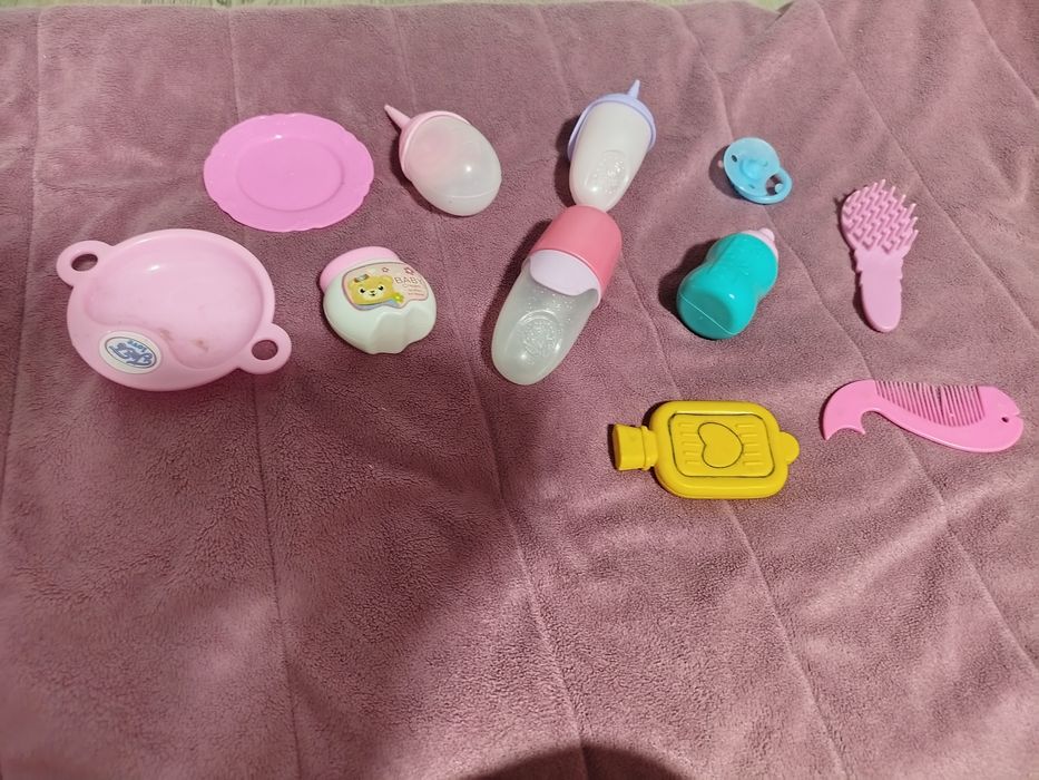 продається лот іграшок для дівчаток