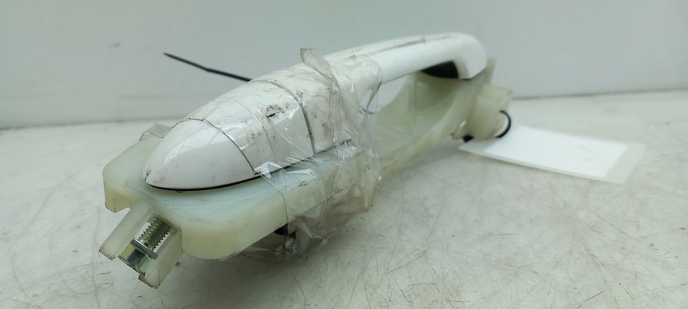 Puxador porta trás direito KIA Rio III (UB)