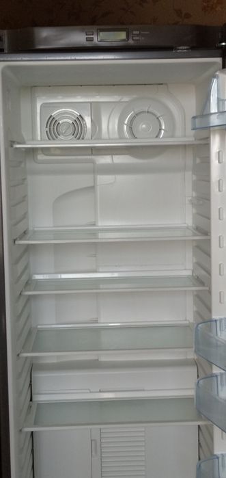 Холодильник Electrolux ERES31800X, NoFrost в/ш/г180/59/63, Швеция