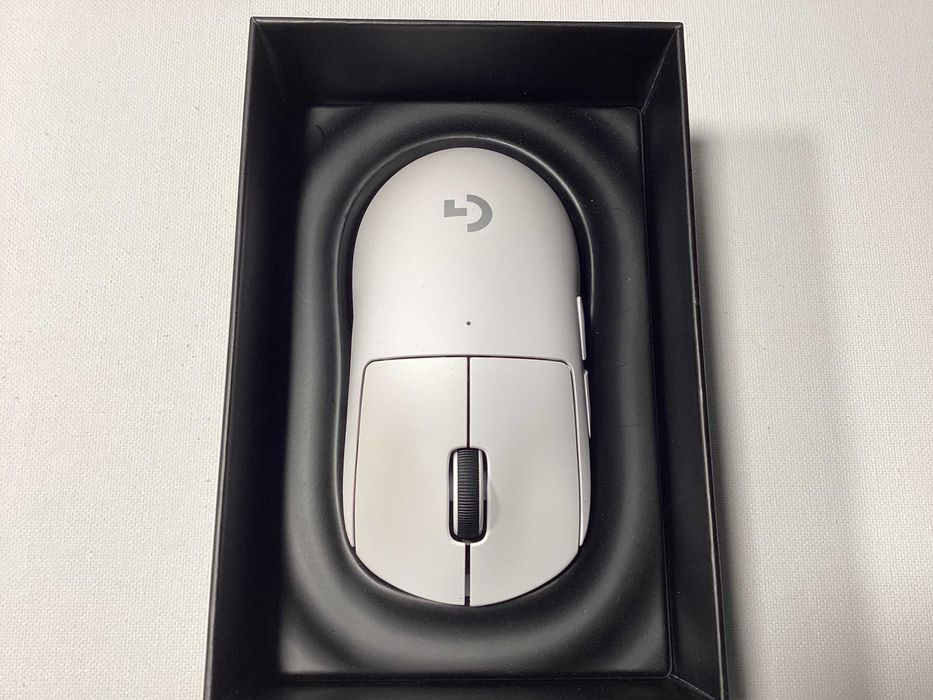Logitech PRO X Superlight myszka
