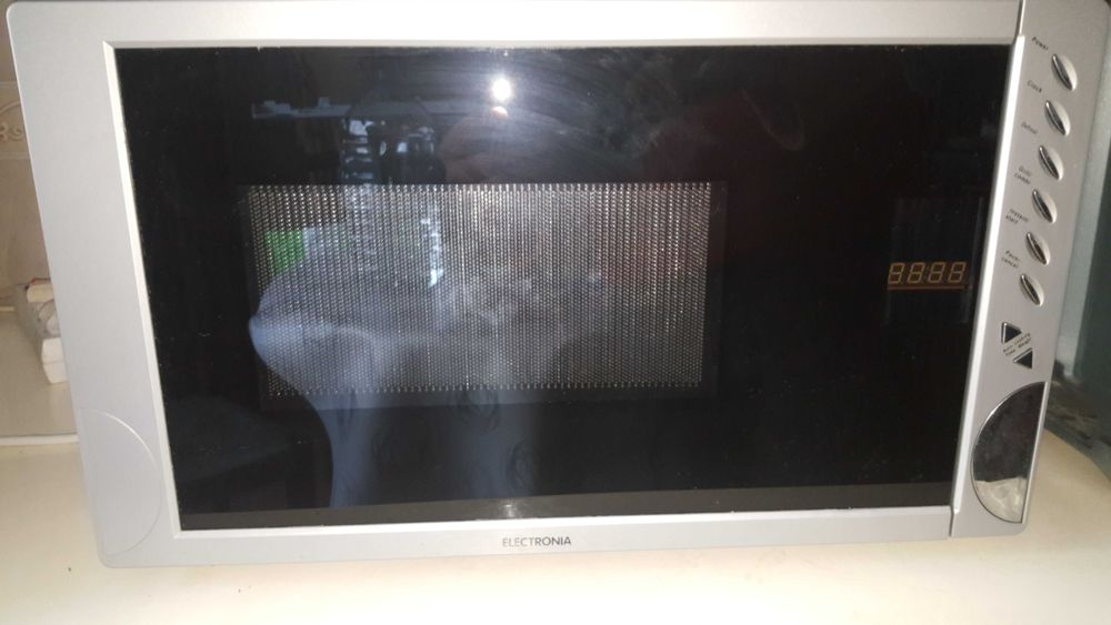 Micro ondas-Grelhador 800w